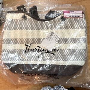 Thirty one straw bag